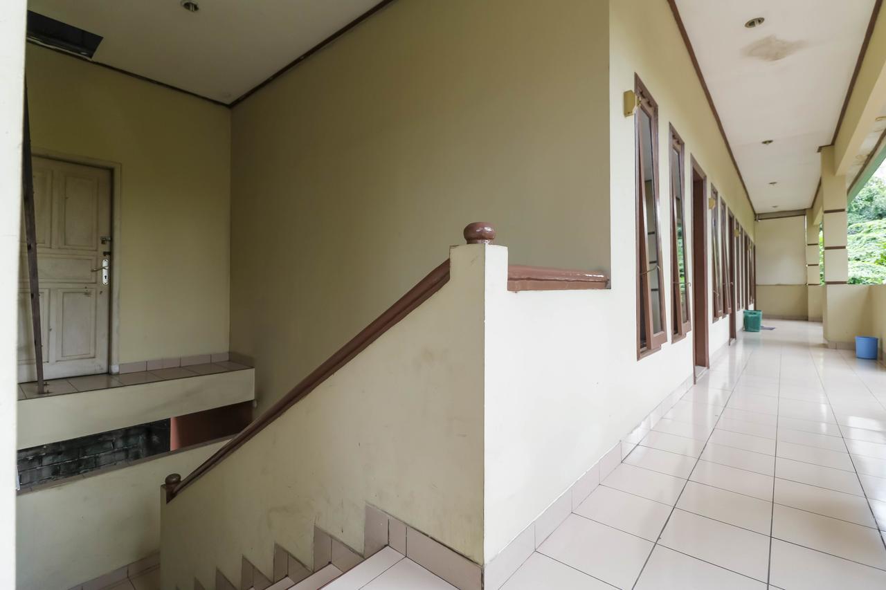 Reddoorz Plus @ Karet Pedurenan 3 Τζακάρτα Εξωτερικό φωτογραφία